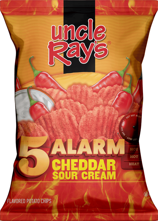 Uncle Ray's 5 Alarm Cheddar & Sour Cream Flavoured Potato Chips 85g